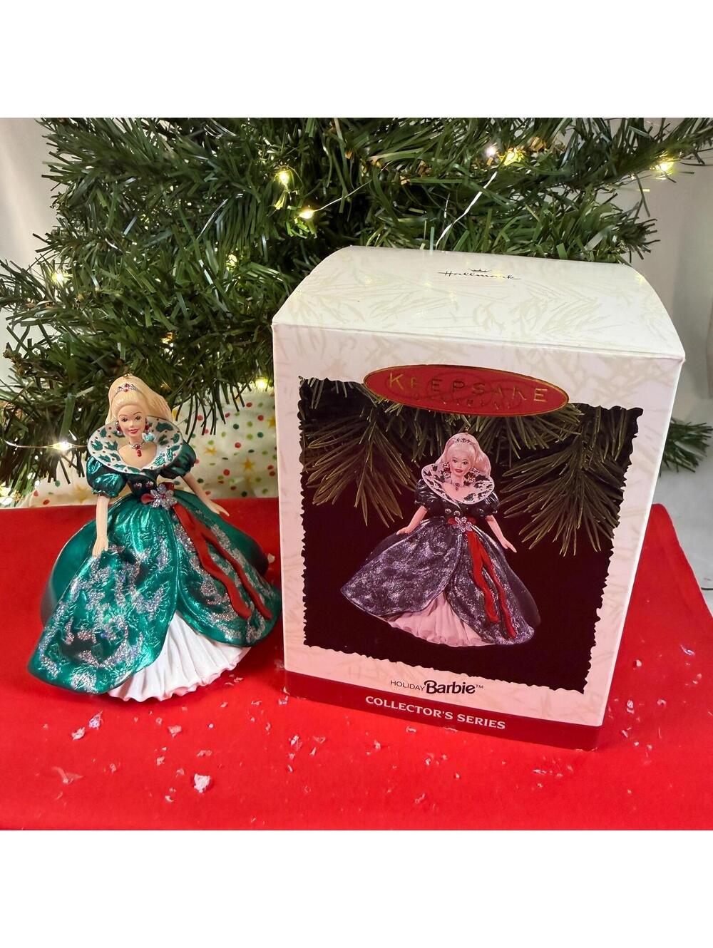 1995 Holiday Barbie - Green Dress - Hallmark Keepsake Ornament - 3rd in Series